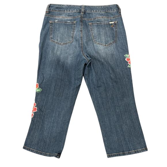 Melissa McCarthy Seven7 Women's Flower Embroidered Distressed Jean Size 14W - Picture 2 of 8